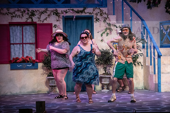 TheatreMammaMia0220ALW_2726