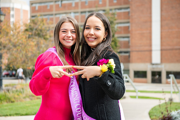 HomecomingCourt1023AWB_7071