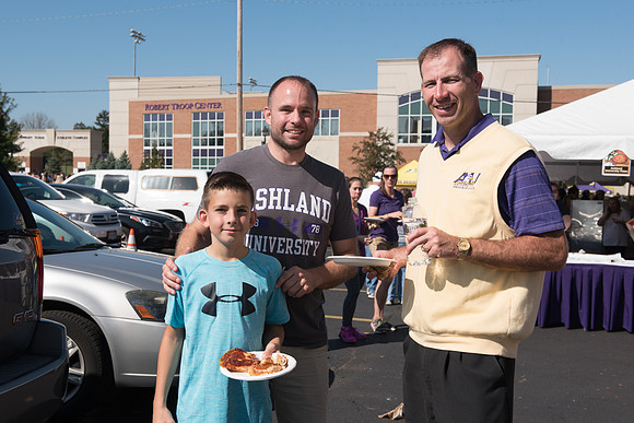 Homecoming - Pizza Pizza Pizza