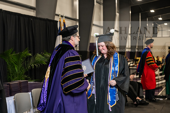 142SPGradBachelorScienceEducation0525AWB_4582