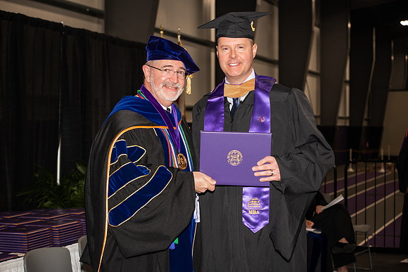 030WIGraduates1222ALW_0630