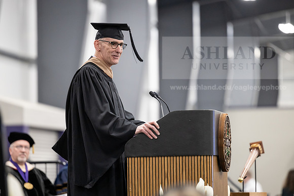 028SPGradCeremony0522FU1A8787