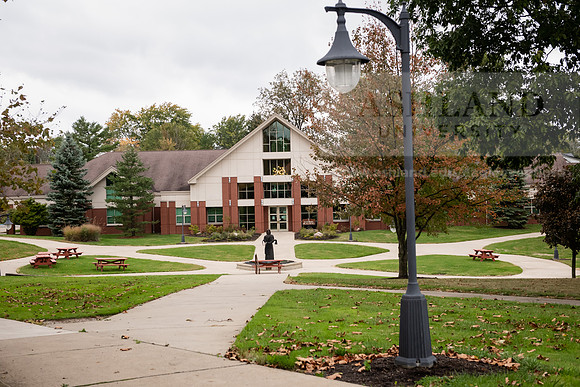 SeminaryCampusLife1019ALW_8681