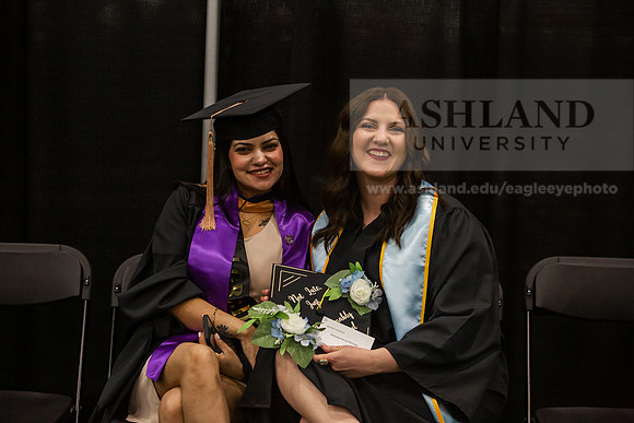 030SpGradPreCeremony0525JH6Q8B7958