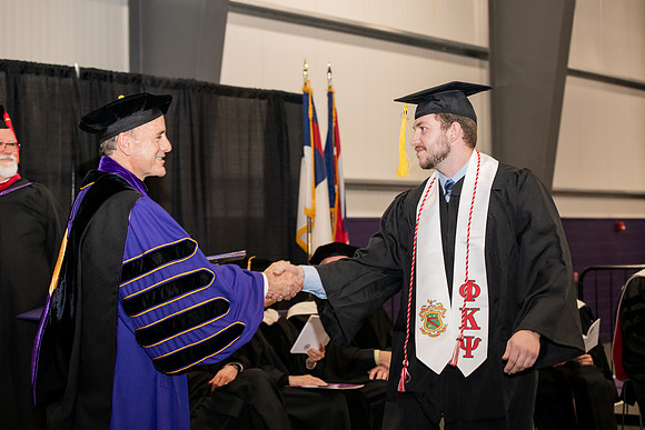 033SPGraduates0522ALW_1464