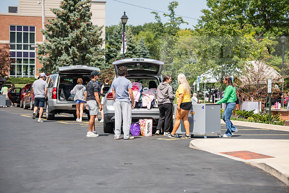 MoveInDay0824AWB_0623