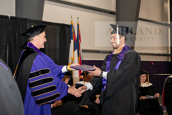026SPGraduates0522ALW_1172
