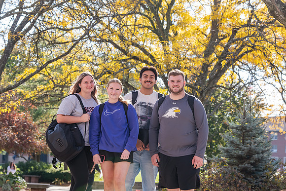 FallCampusLife1024AWB_5417