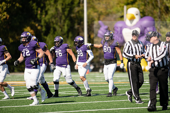 AUvDavenportFtball1019ALW_6420