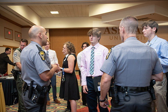 CareerInternshipFair1023AWB_9675