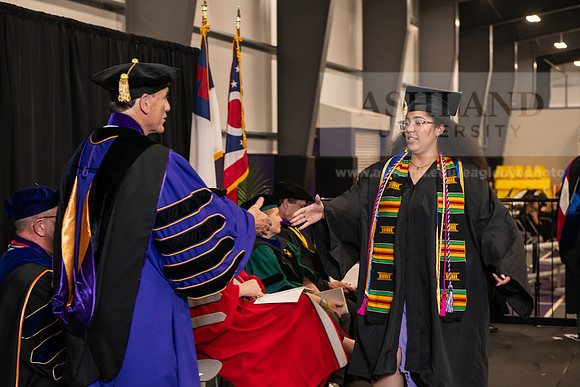 019SpGradBachelorSocialWork0524AWB_9901