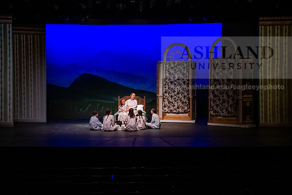TheatreSoundOfMusic0325AWB_2211