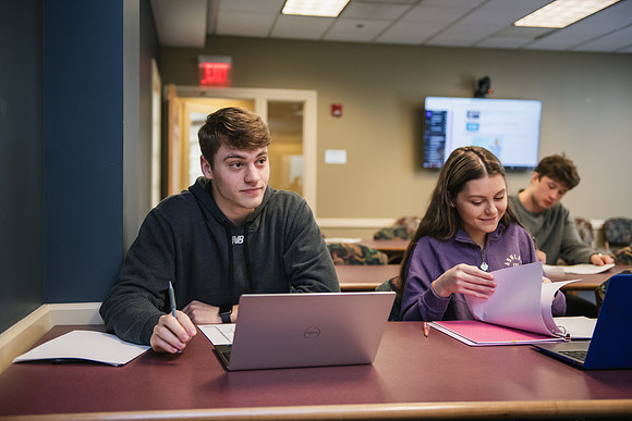 AccountingIndividualTaxClass0324AWB_4636