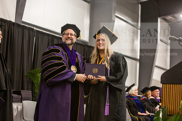 059SpGradBachelorSciNursing0525JH6Q8B9741