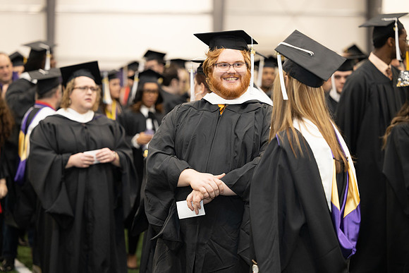 064WIGradPreCermony1222FU1A0644