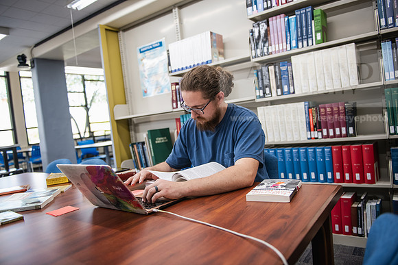 TheologicalSeminaryMasterDivinity0425AWB_8827