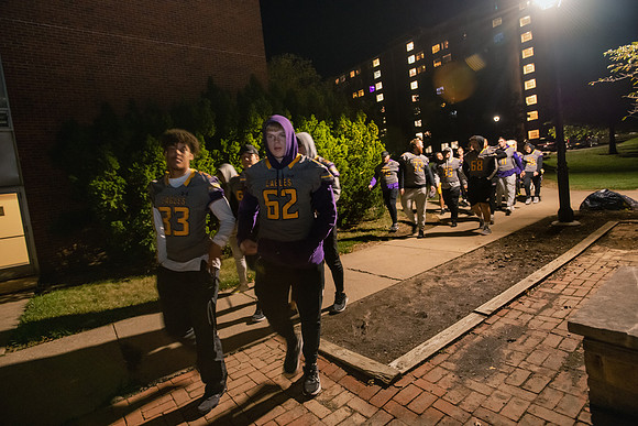 ParadeOfPurple1021ALW_6316