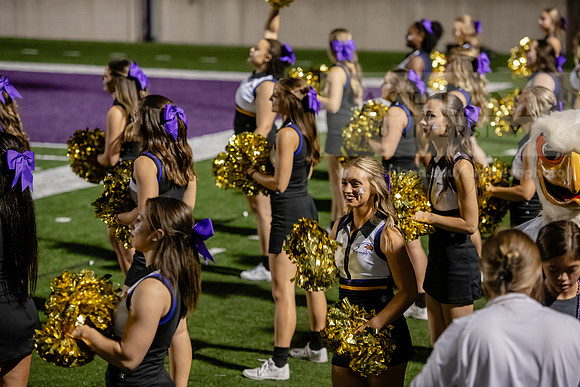 AUvIUPFootball0924AWB_3979