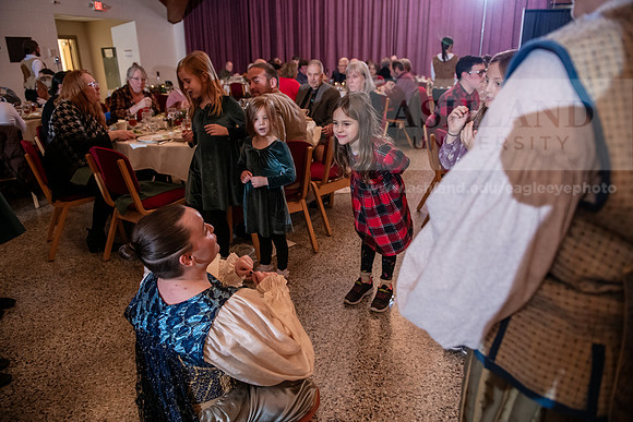 MadrigalFeaste1124AWB_3217