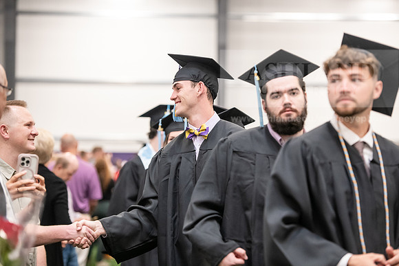 327SpGradProcessional0524AWB_8711