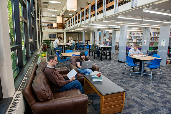 SeminaryLibrary0524AWB_0561