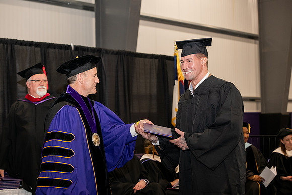 091SPGraduates0522ALW_1507