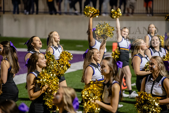 AUvIUPFootball0924AWB_3986