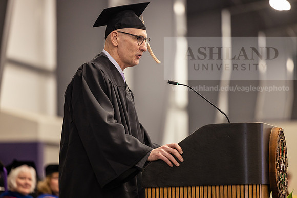 090SPGradCeremony0524CCP10421