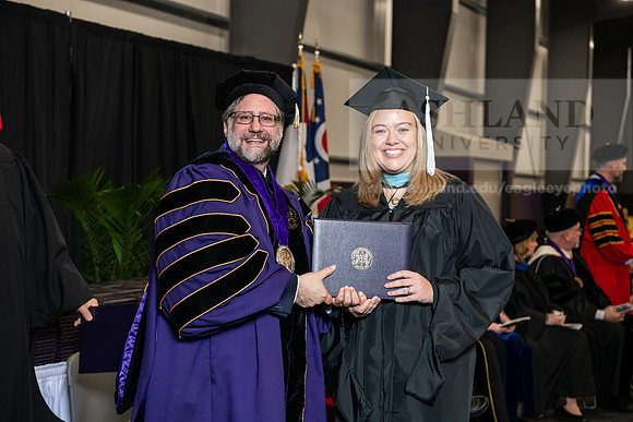 049SpGradMasterEducation0525AWB_3010