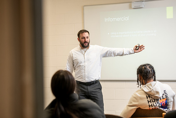 Delbert_Jeff_Communications1124AWB_1060