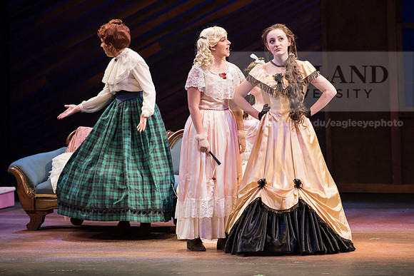 Theatre_Little Women