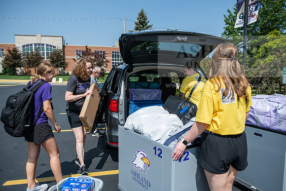 MoveInDay0824AWB_0285
