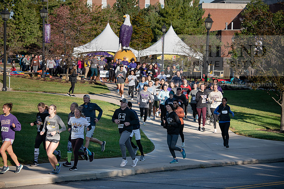 Homecoming5kFunRunWalk1019ALW_4007