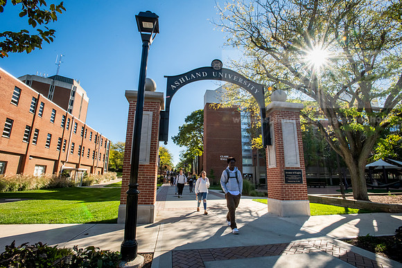 FallCampusLife1024AWB_1502