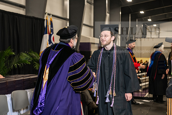 178SPGradBachelorArts0525AWB_3520