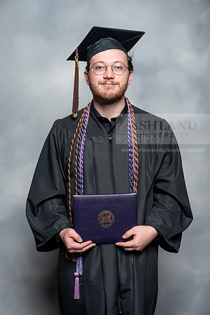181SpGradBachelorArts0525AU-Graduation-2025-Andrew-0659