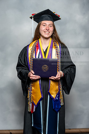 010SpGradBachelorSciEducation0525AU-Graduation-2025-Andrew-1154