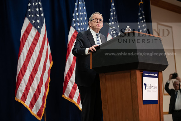 AsbrookGovMikeDeWine0120ALW_8982