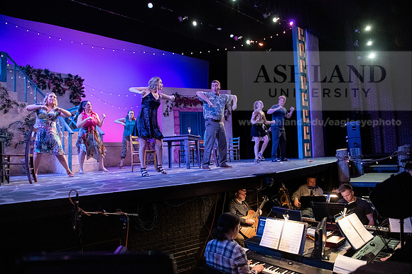 TheatreMammaMia0220ALW_2322