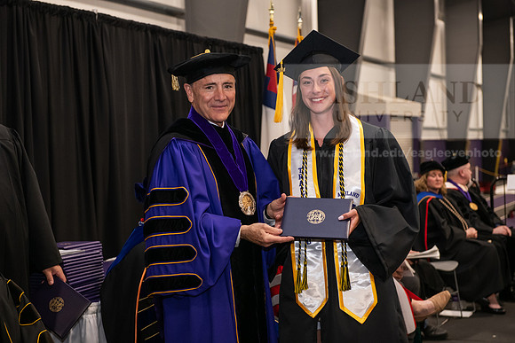 002SpGradBachelorScience0524AWB_9540