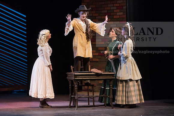 Theatre_Little Women