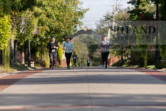 Homecoming5kFunRunWalk1019ALW_4304