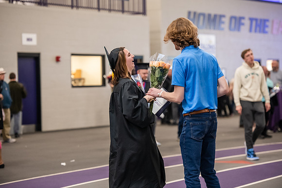 025SpGradPostCeremony0525AWB_4842