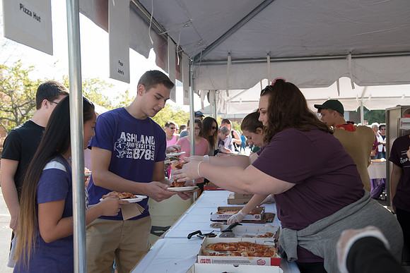 Homecoming - Pizza Pizza Pizza