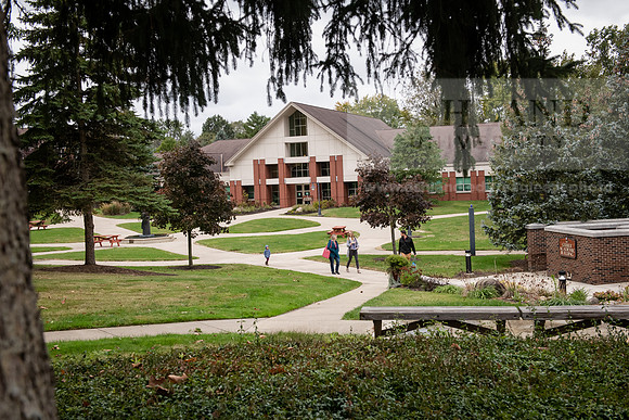 SeminaryCampusLife1019ALW_8692