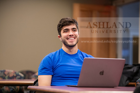 MBADigitalMarketing0324AWB_8260