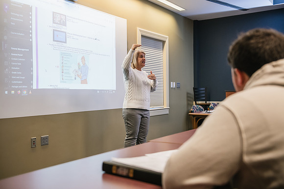 AccountingIndividualTaxClass0324AWB_4704
