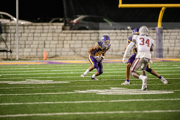 AUvIUPFootball0924AWB_4086
