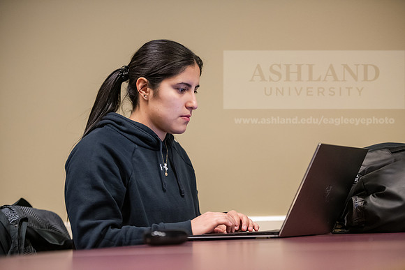 MBADigitalMarketing0324AWB_8285