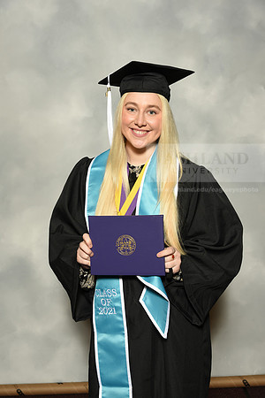 055BachelorArtsWiGrad1221MP7_0836